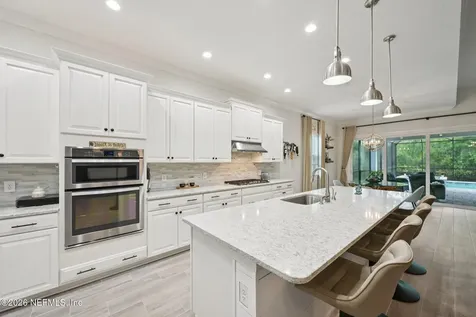 418 Freshwater Drive St. Johns FL 32259