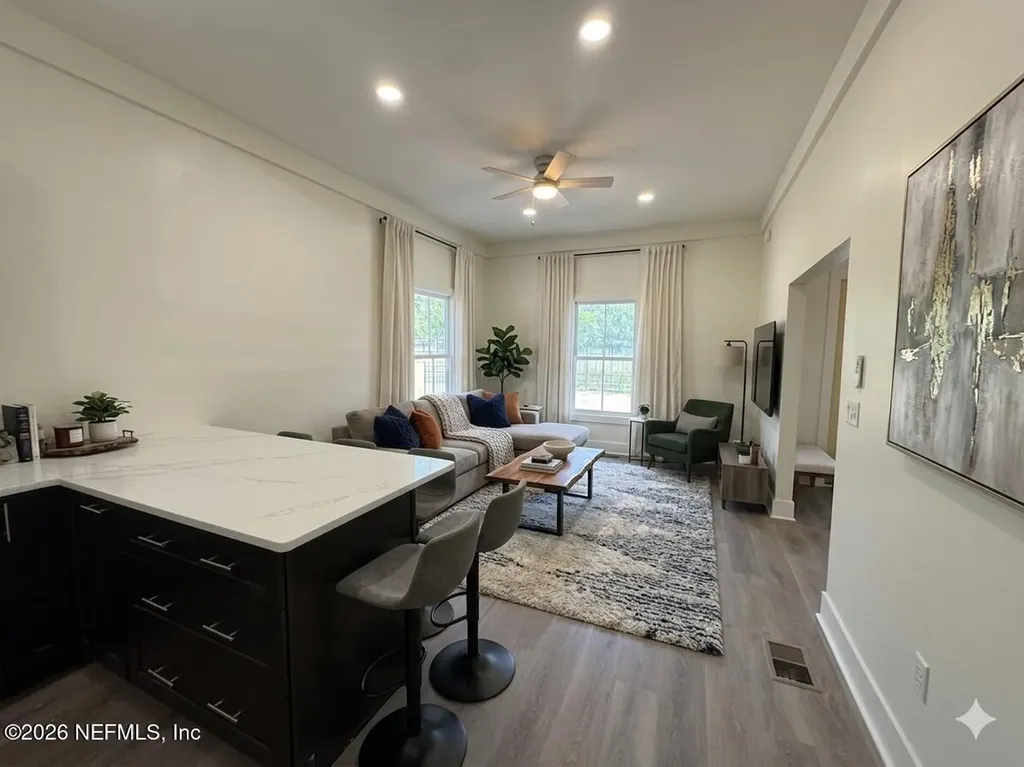 30 W 12th Street Jacksonville FL 32206