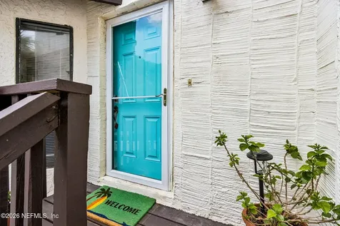 2003 Seminole Road Atlantic Beach FL 32233