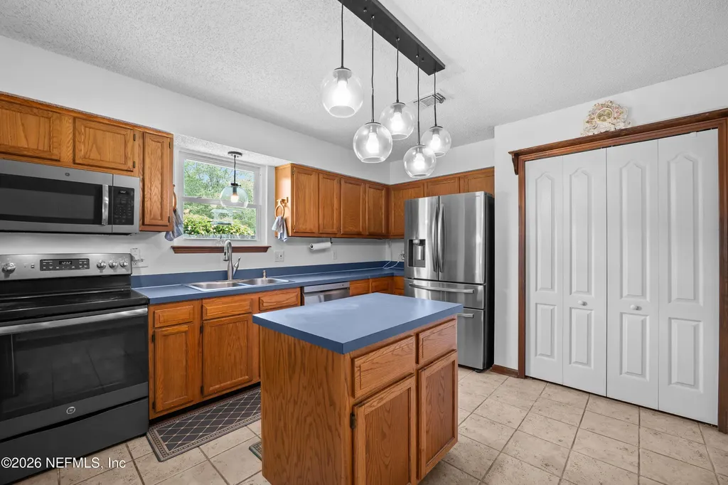 11878 Marabou Court N Jacksonville FL 32223