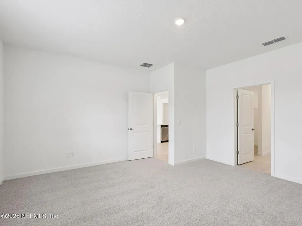 7382 Everett Forest Drive Jacksonville FL 32219