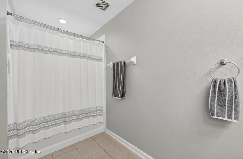4166 Highwood Drive Jacksonville FL 32216