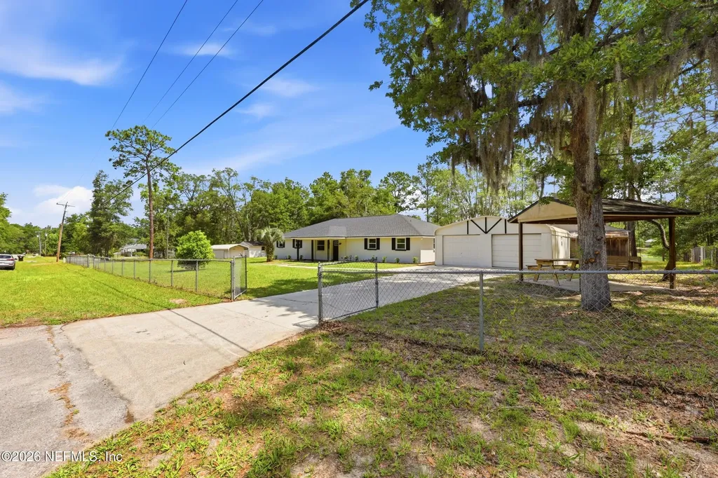 201 Dow Court Green Cove Springs FL 32043