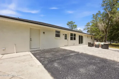 201 Dow Court Green Cove Springs FL 32043