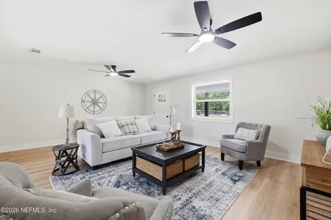 201 Dow Court Green Cove Springs FL 32043