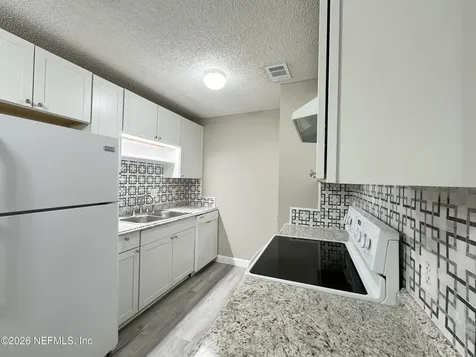 1600 Big Tree Road Daytona Beach FL 32119