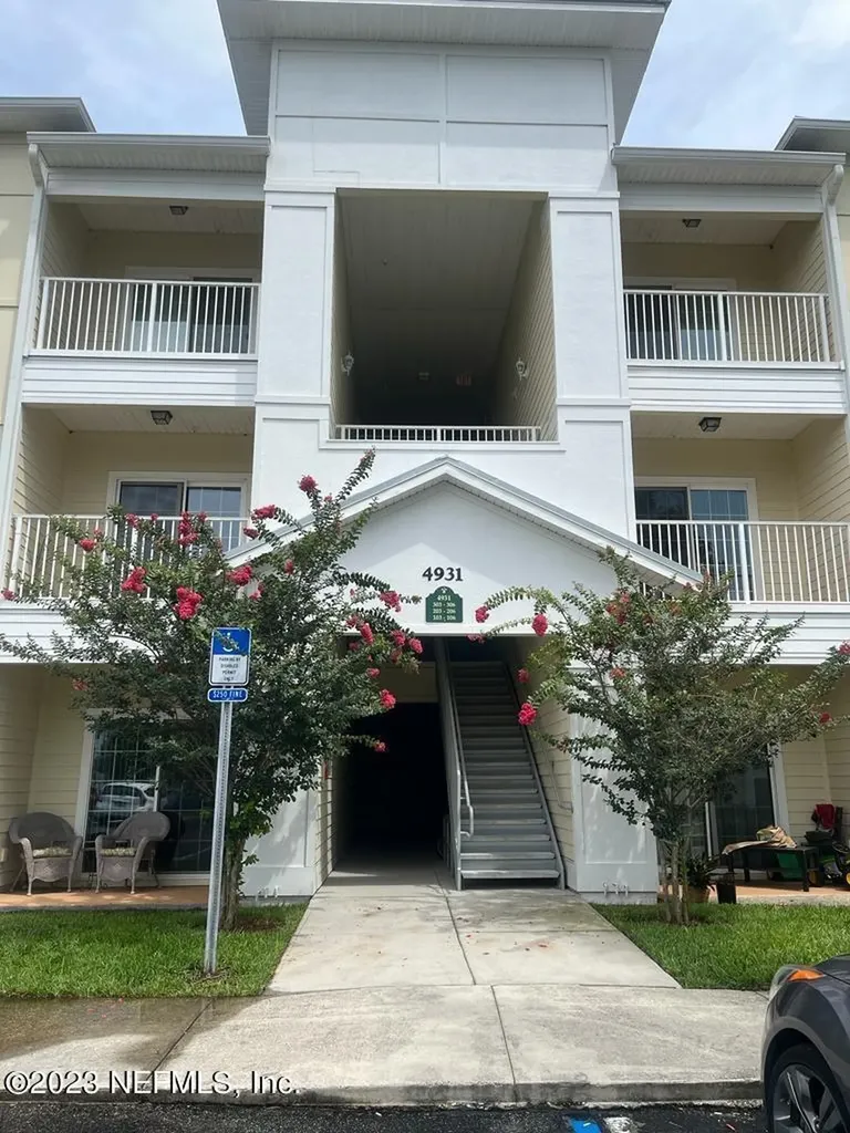 4931 Key Lime Drive Jacksonville FL 32256