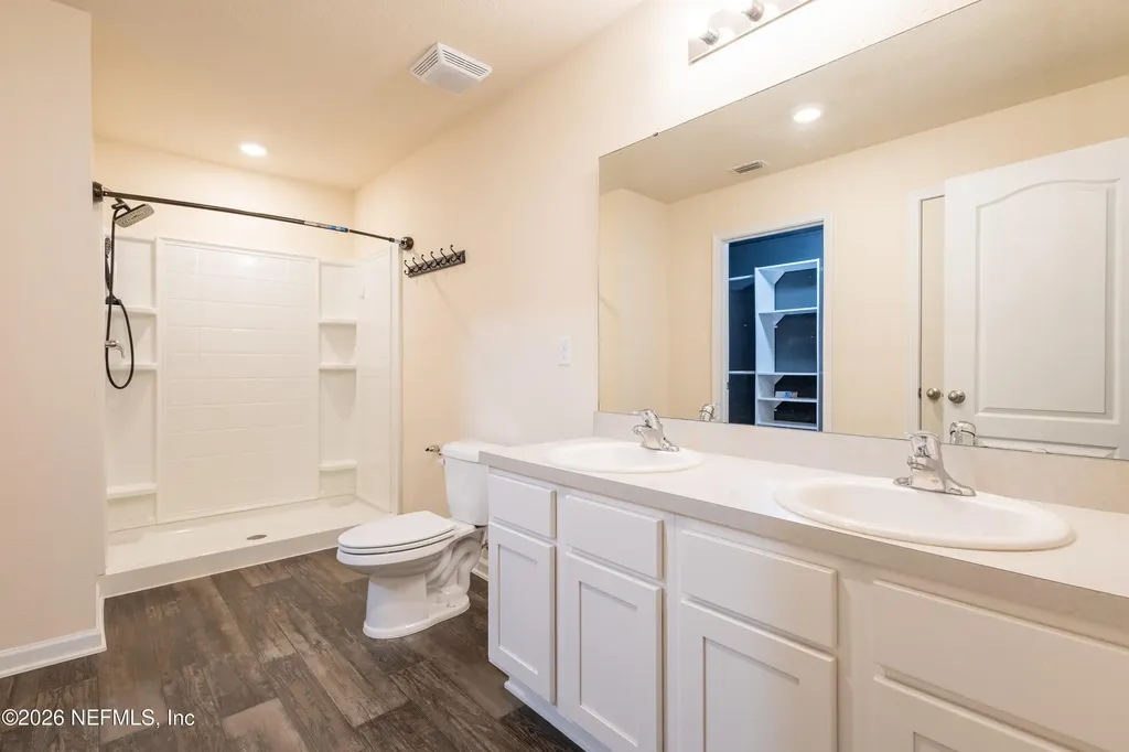 2446 Oak Stream Drive Green Cove Springs FL 32043