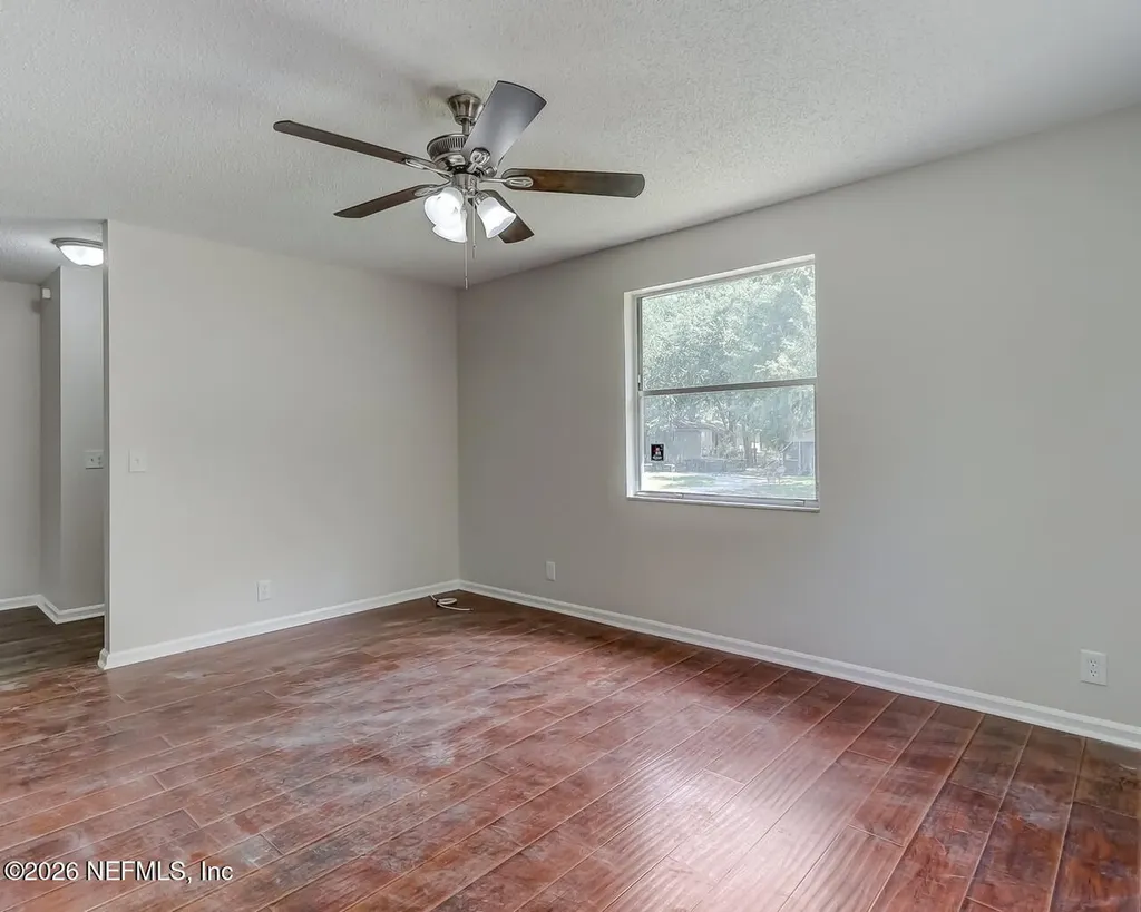 8946 6th Avenue Jacksonville FL 32208