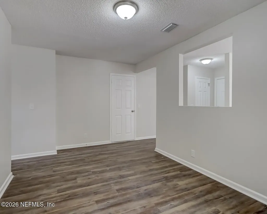 8946 6th Avenue Jacksonville FL 32208