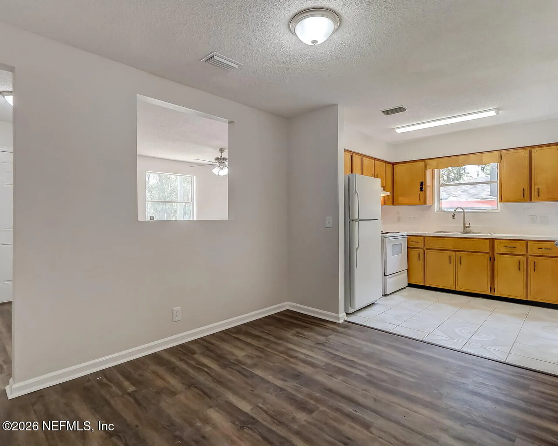 8946 6th Avenue Jacksonville FL 32208