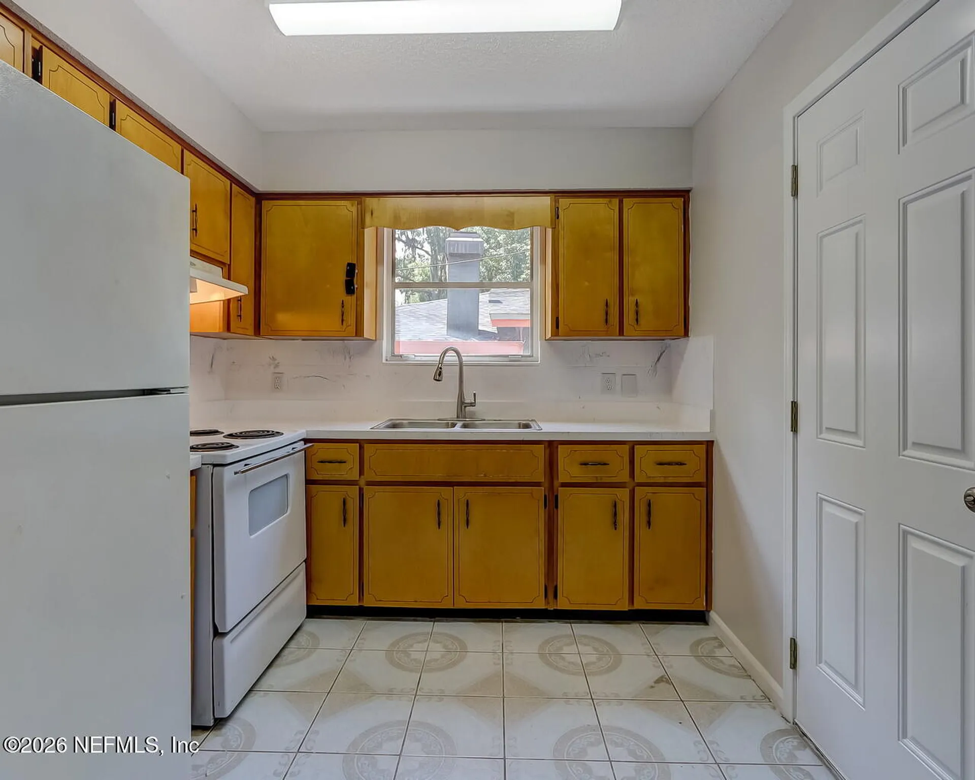 8946 6th Avenue Jacksonville FL 32208