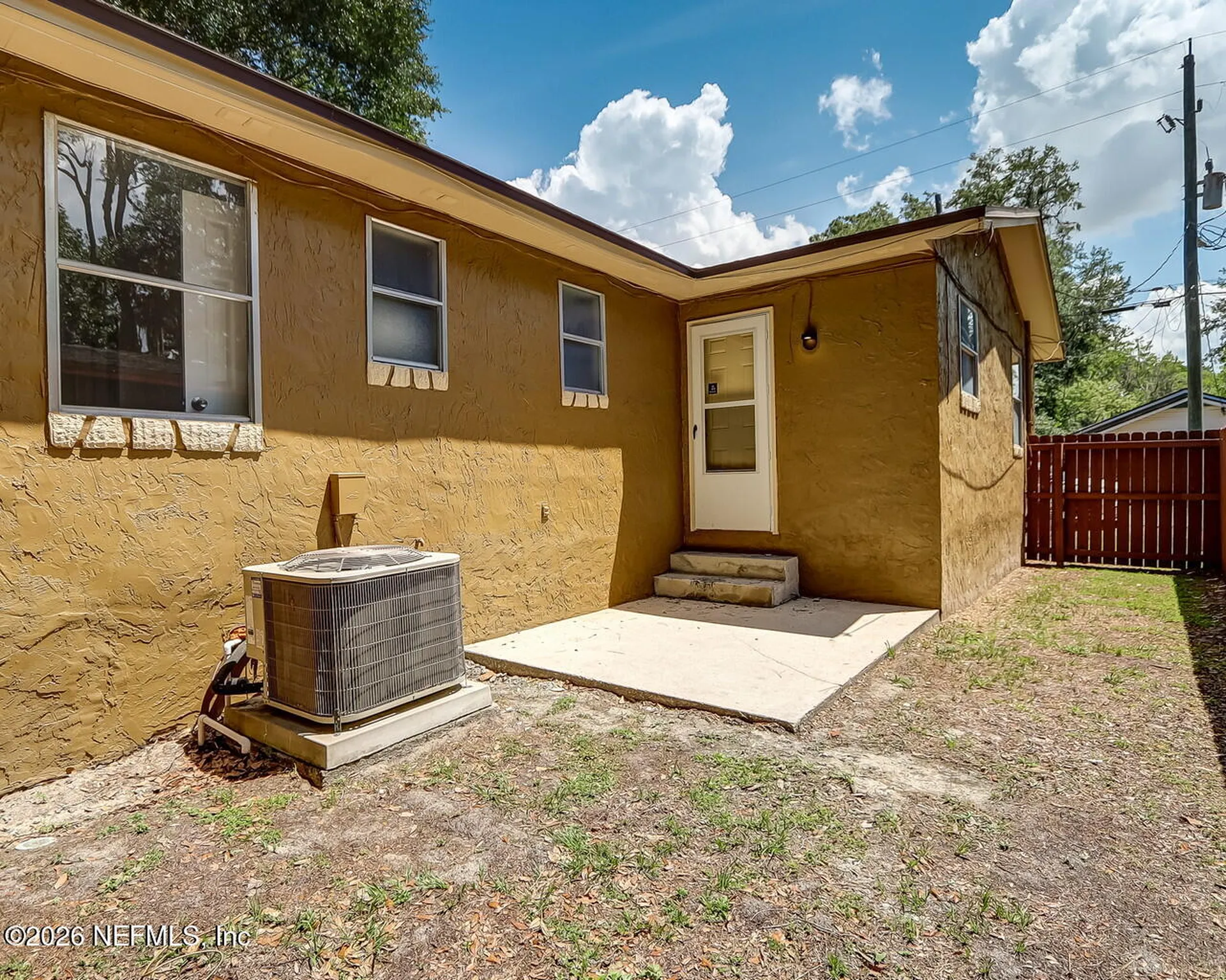 8946 6th Avenue Jacksonville FL 32208