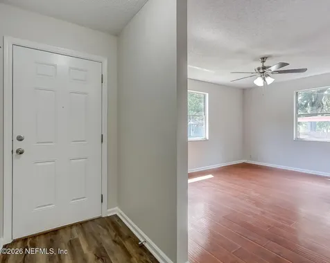 8946 6th Avenue Jacksonville FL 32208