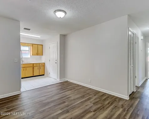 8946 6th Avenue Jacksonville FL 32208