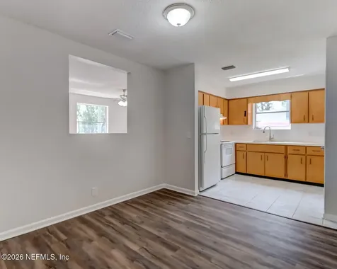 8946 6th Avenue Jacksonville FL 32208