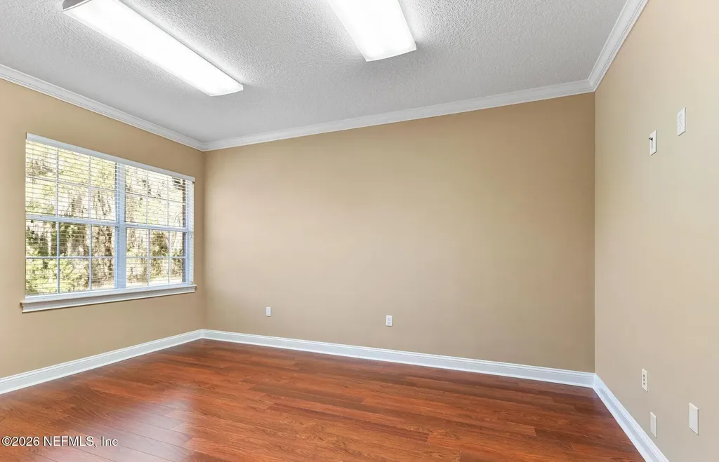 6817 Southpoint Parkway Jacksonville FL 32216