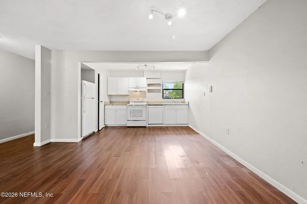 2811 SW Archer Road Gainesville FL 32608