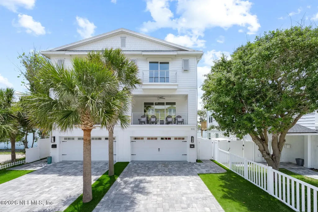 1818 2nd Street N Jacksonville Beach FL 32250