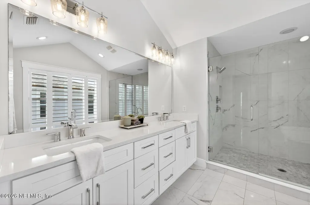 1818 2nd Street N Jacksonville Beach FL 32250