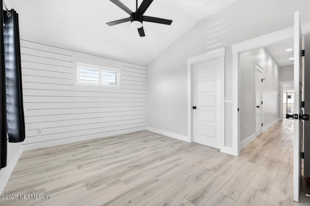 1818 2nd Street N Jacksonville Beach FL 32250