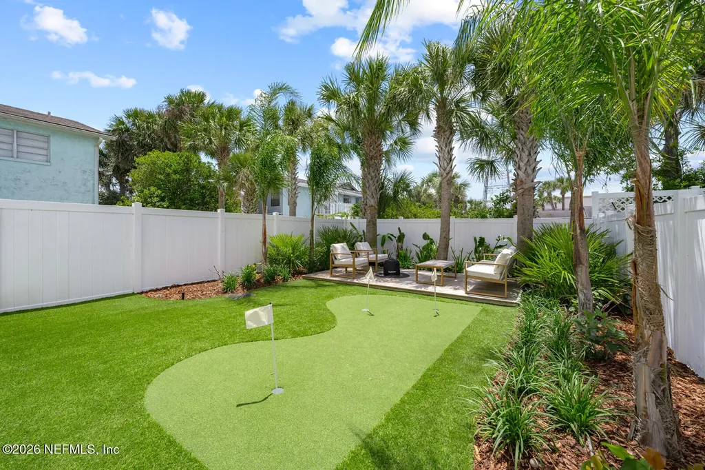 1818 2nd Street N Jacksonville Beach FL 32250