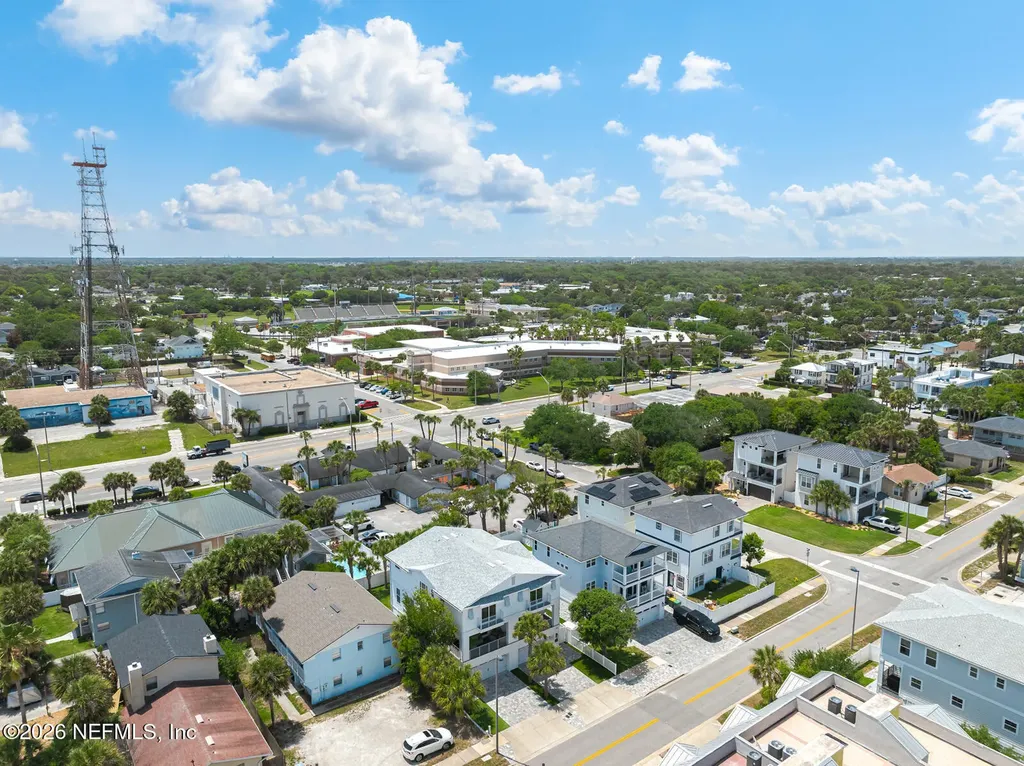 1818 2nd Street N Jacksonville Beach FL 32250