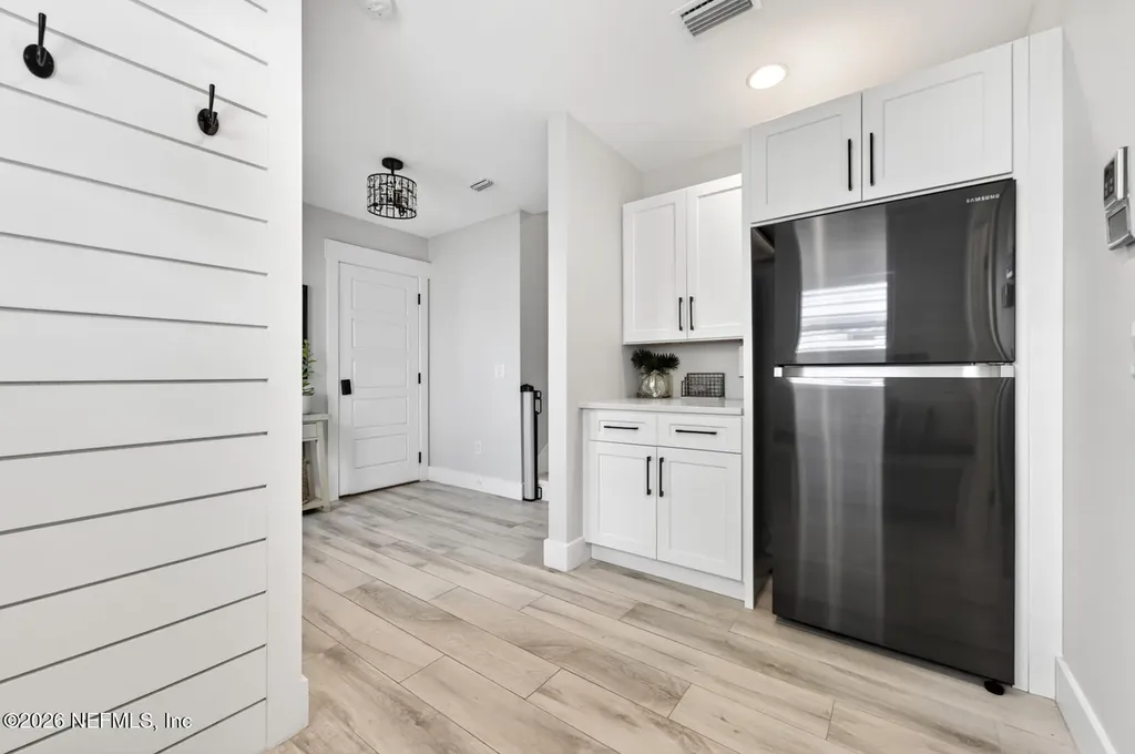 1818 2nd Street N Jacksonville Beach FL 32250