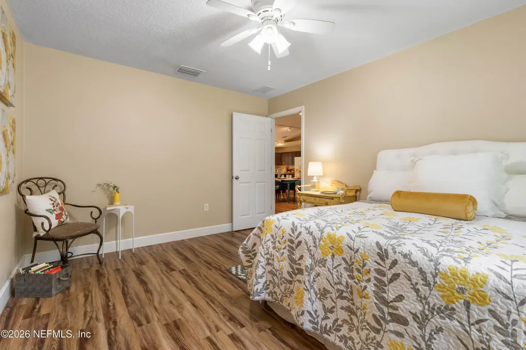3296 N Old Dixie Highway Bunnell FL 32110