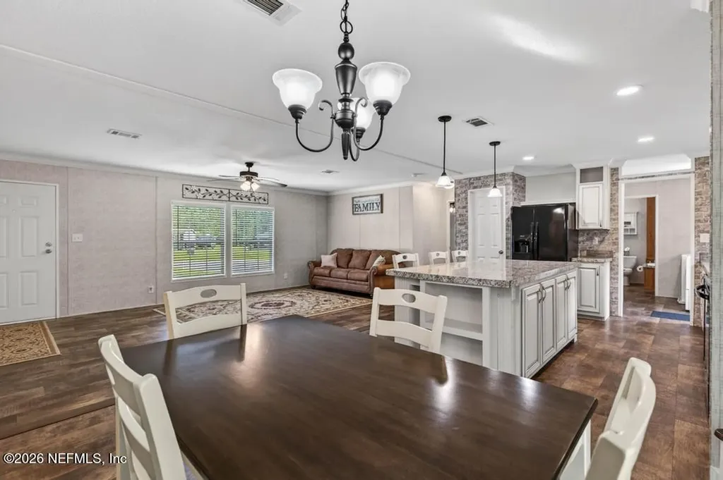 44480 Swallowfork Avenue Callahan FL 32011