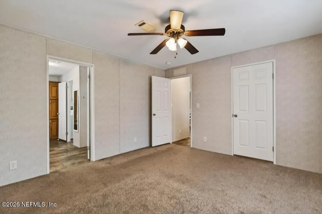 44480 Swallowfork Avenue Callahan FL 32011