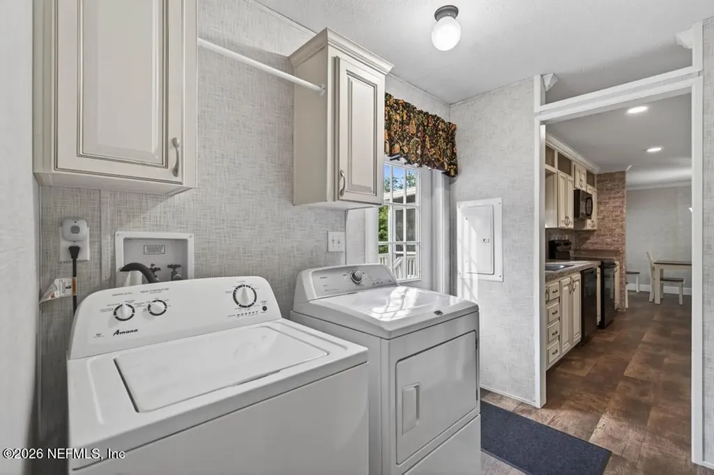 44480 Swallowfork Avenue Callahan FL 32011