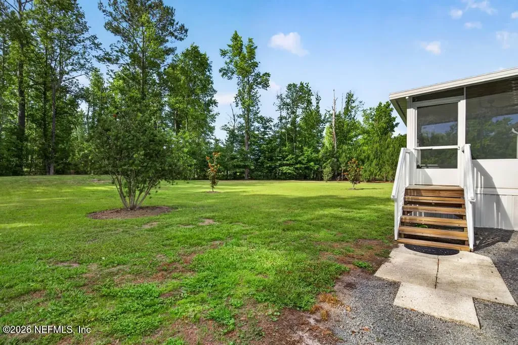 44480 Swallowfork Avenue Callahan FL 32011