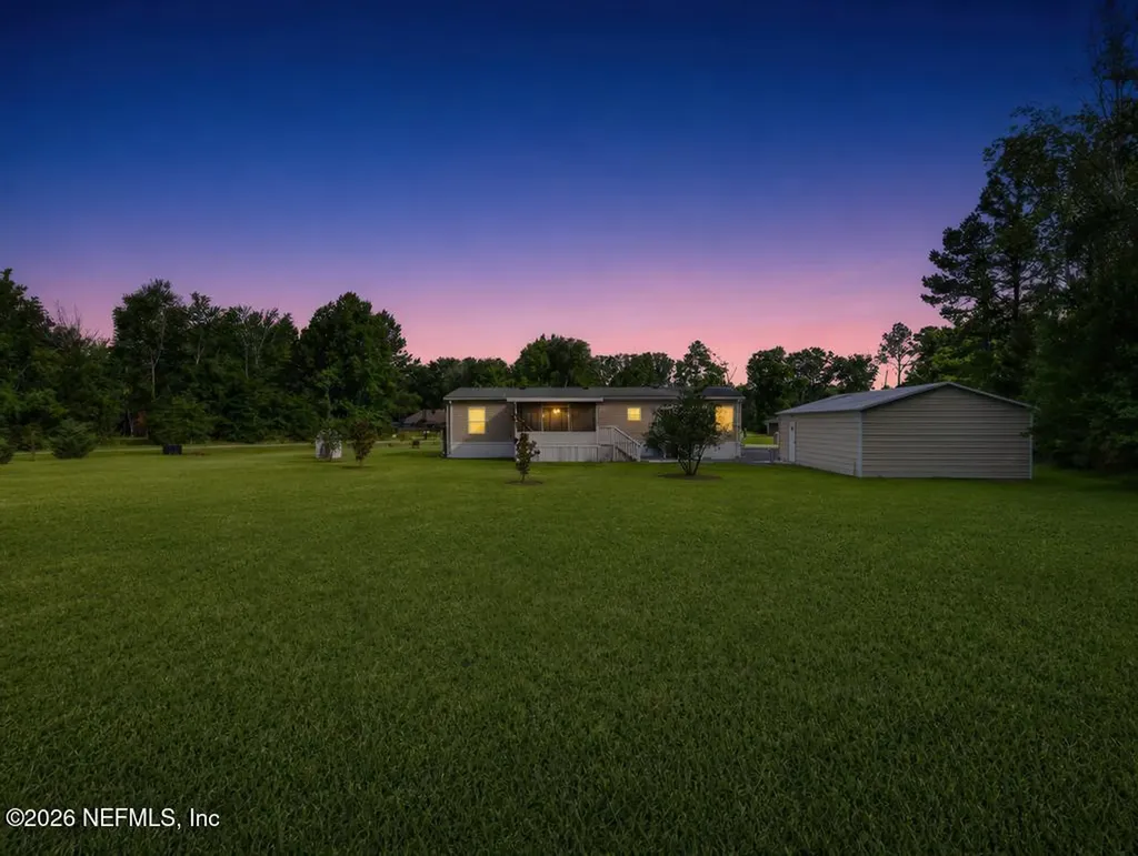 44480 Swallowfork Avenue Callahan FL 32011