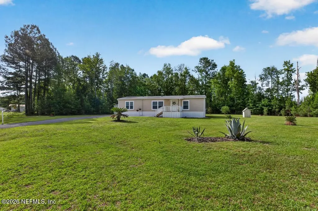 44480 Swallowfork Avenue Callahan FL 32011