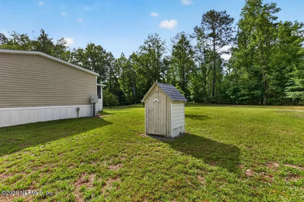 44480 Swallowfork Avenue Callahan FL 32011