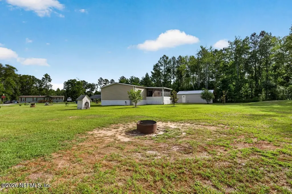44480 Swallowfork Avenue Callahan FL 32011