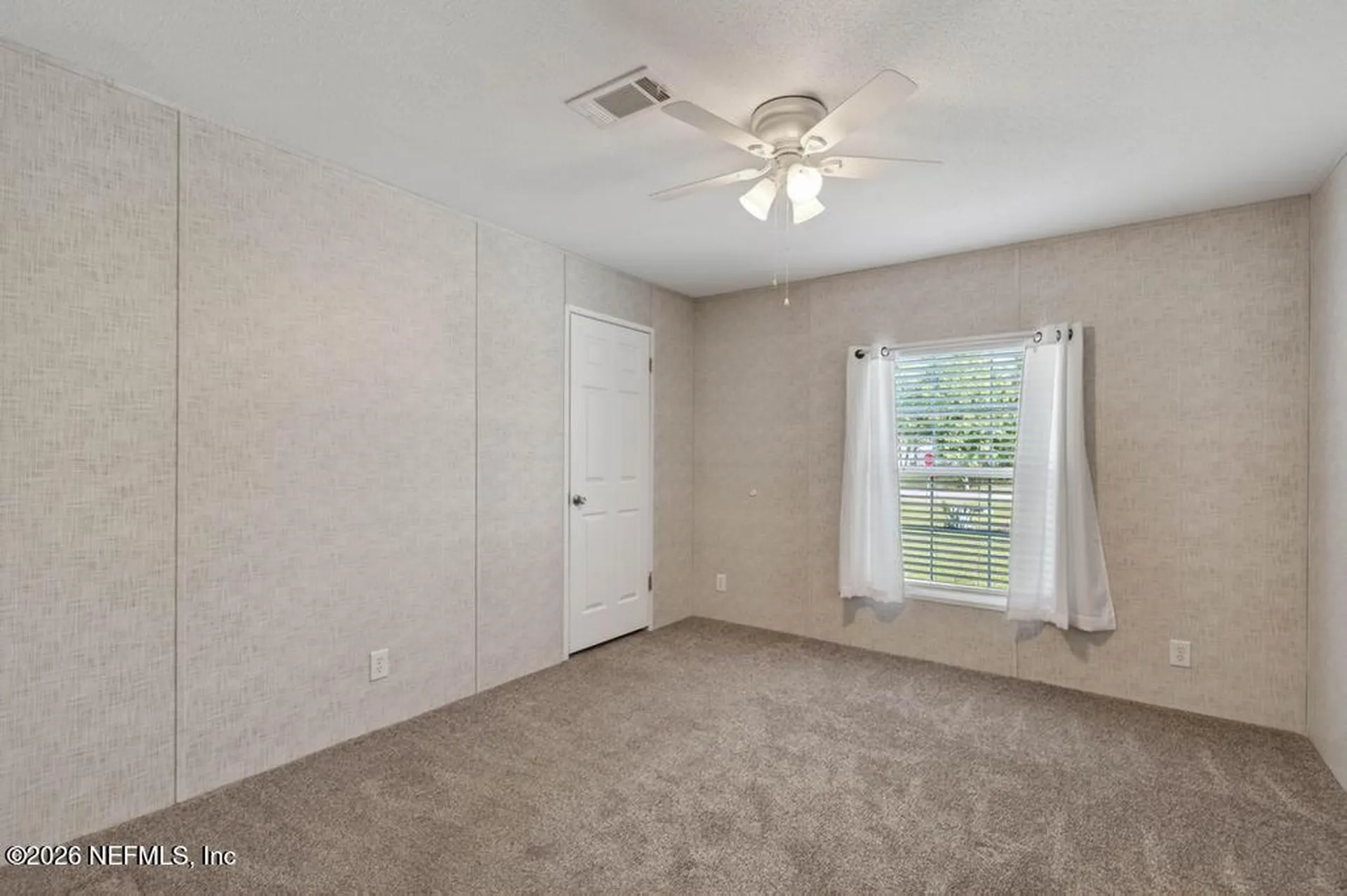 44480 Swallowfork Avenue Callahan FL 32011