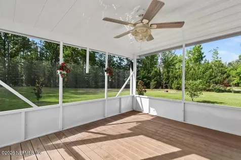 44480 Swallowfork Avenue Callahan FL 32011