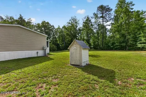 44480 Swallowfork Avenue Callahan FL 32011