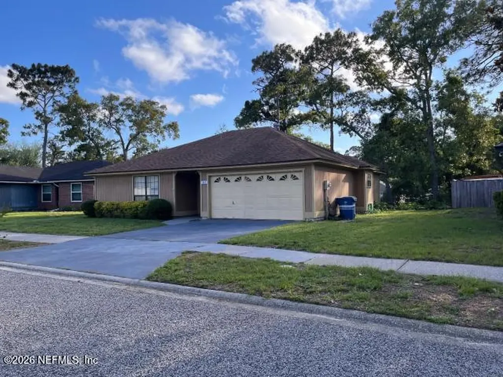 1112 Dorwinion Jacksonville FL 32225