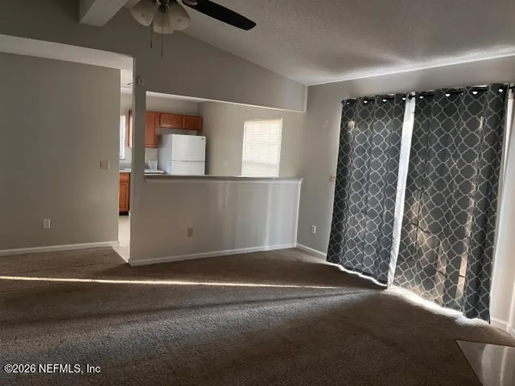 1112 Dorwinion Jacksonville FL 32225