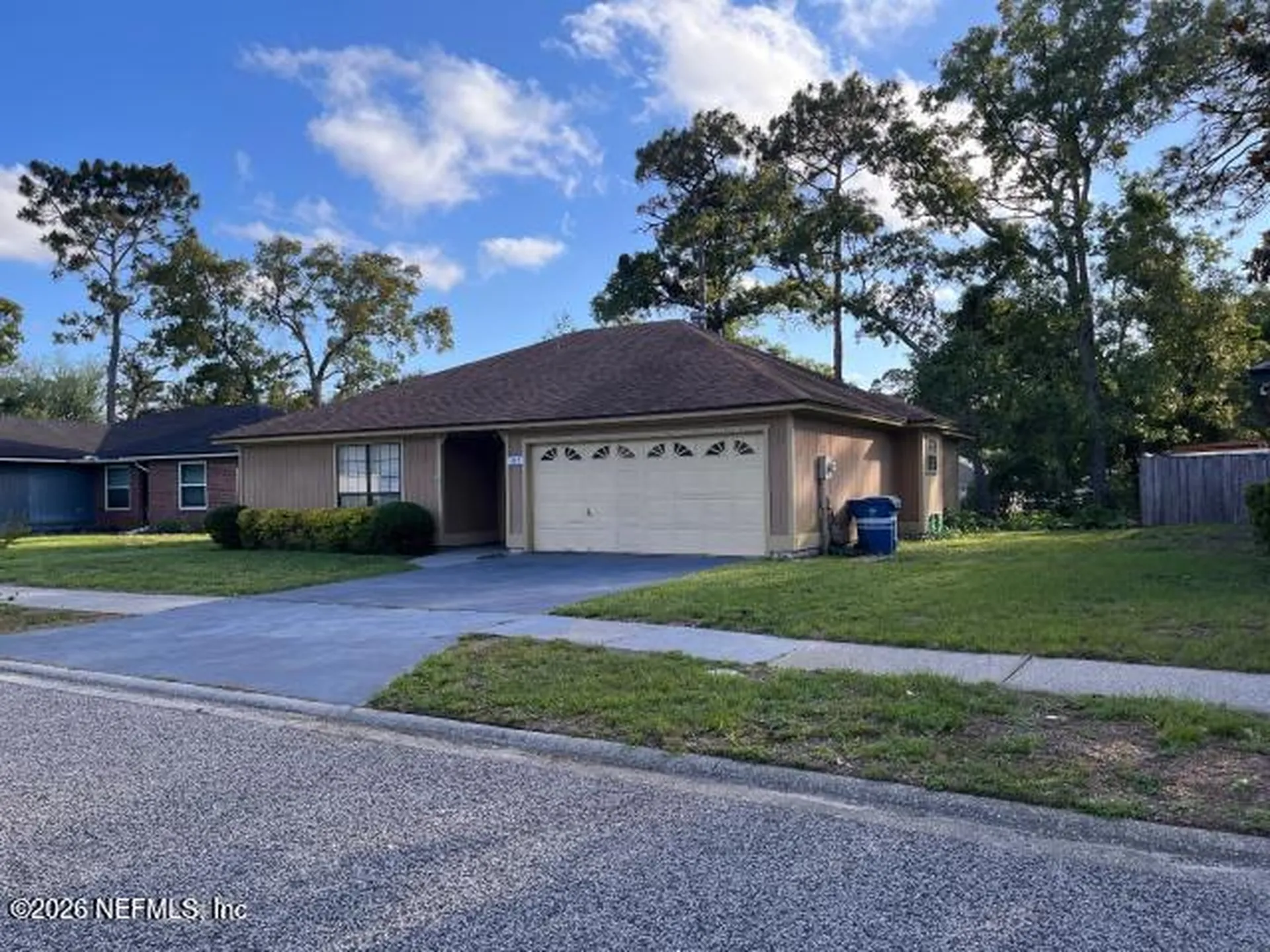 1112 Dorwinion Jacksonville FL 32225