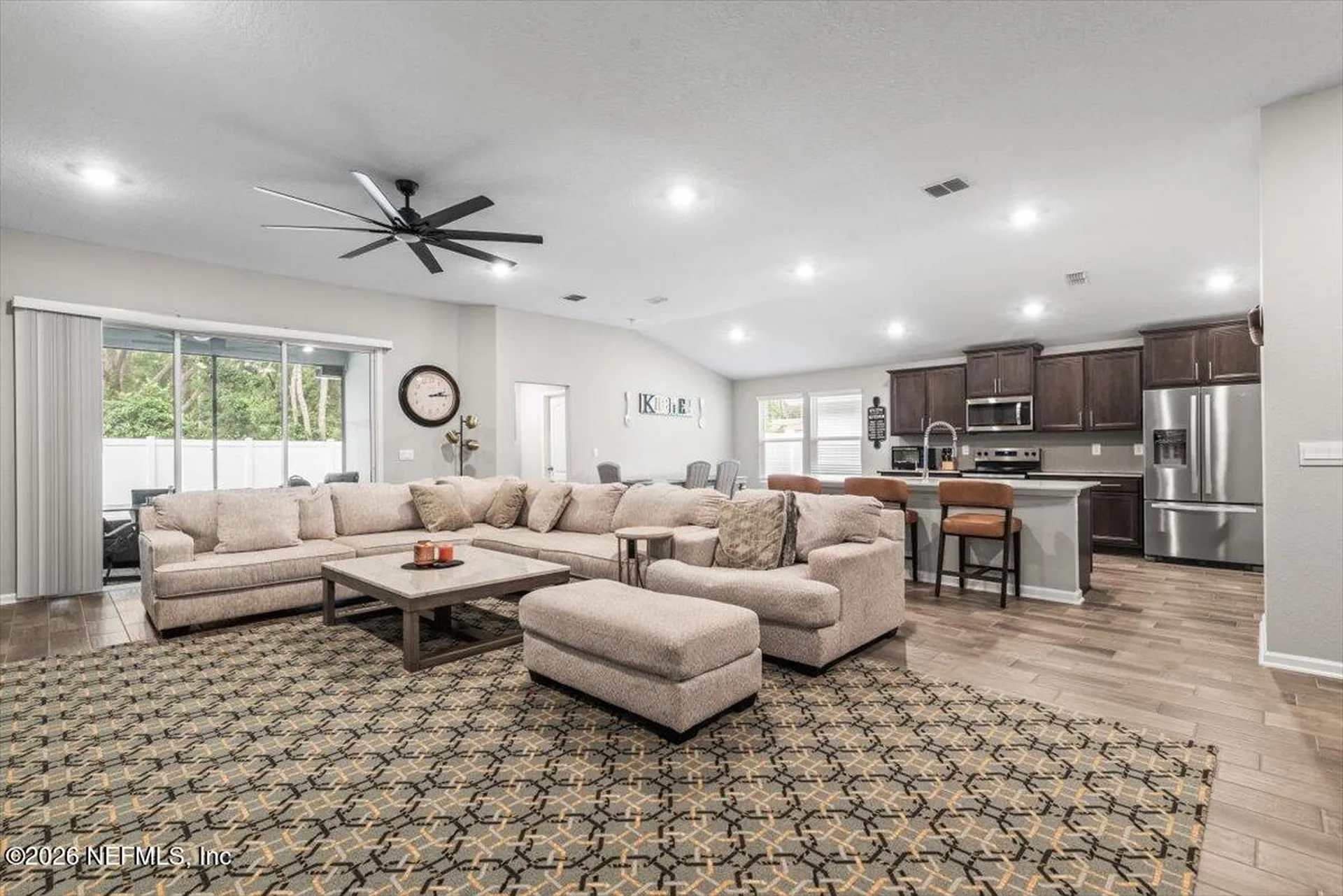 40 Pecan Ridge Court Jacksonville FL 32218