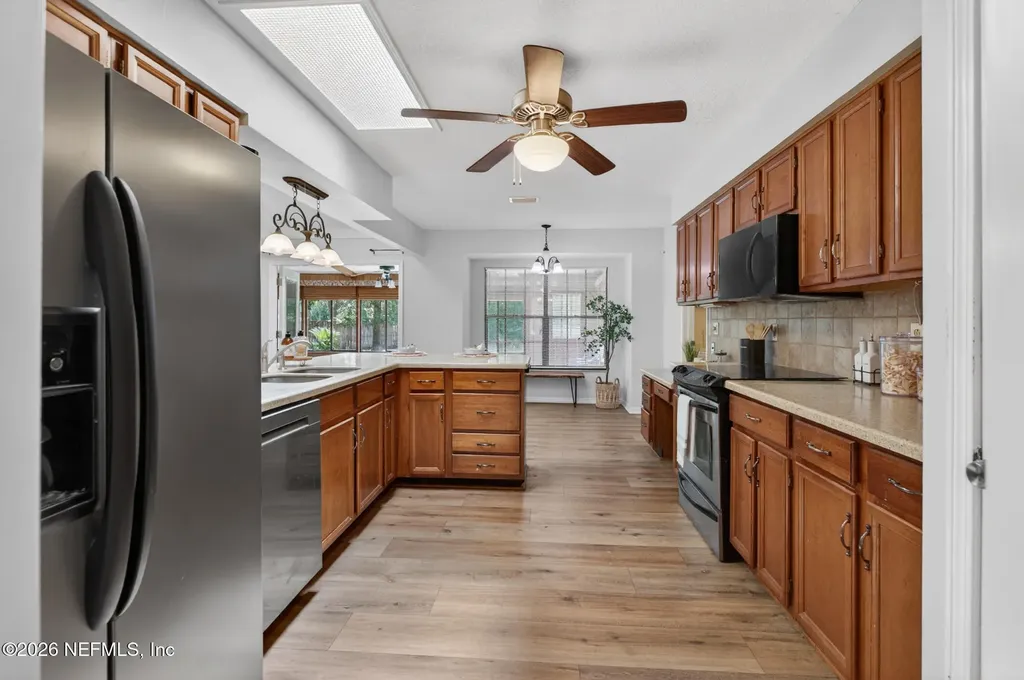 3158 Old Port Circle W Jacksonville FL 32216
