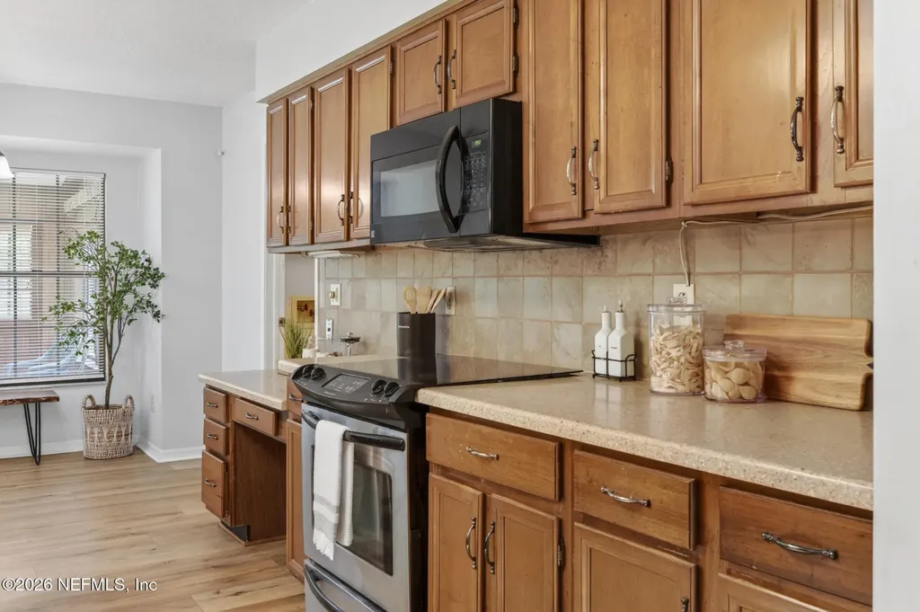 3158 Old Port Circle W Jacksonville FL 32216