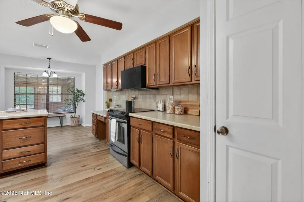 3158 Old Port Circle W Jacksonville FL 32216