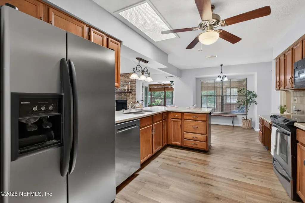 3158 Old Port Circle W Jacksonville FL 32216