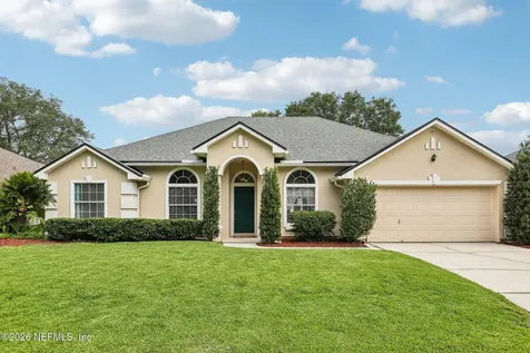 372 Maplewood Drive St. Johns FL 32259