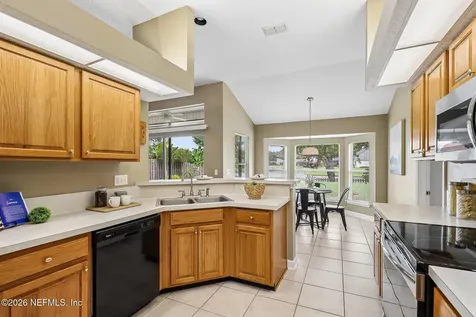 372 Maplewood Drive St. Johns FL 32259
